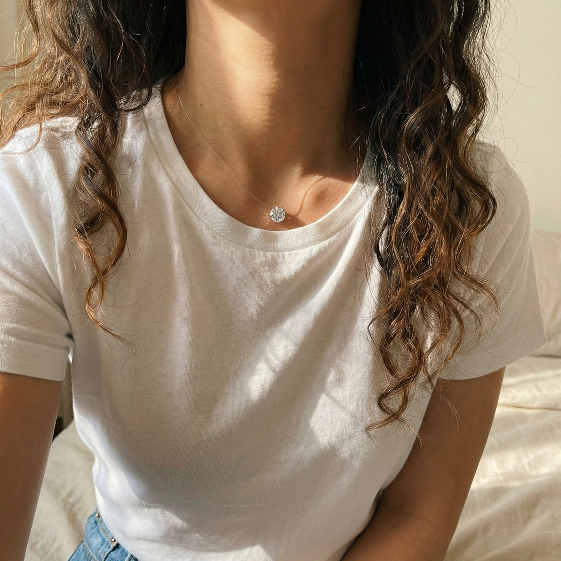 Airy Glow Necklace
