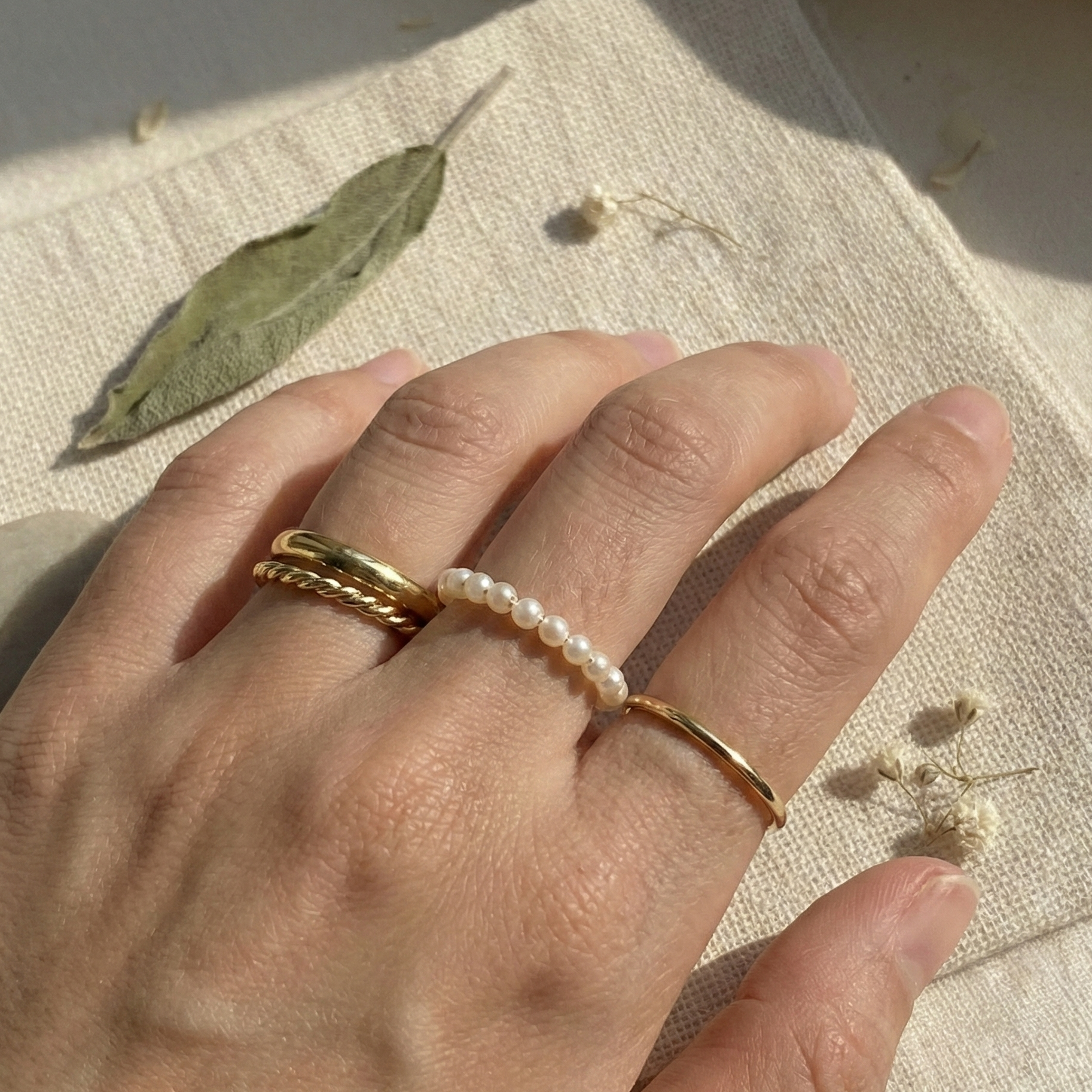 Caralyn 4-pcs Rings