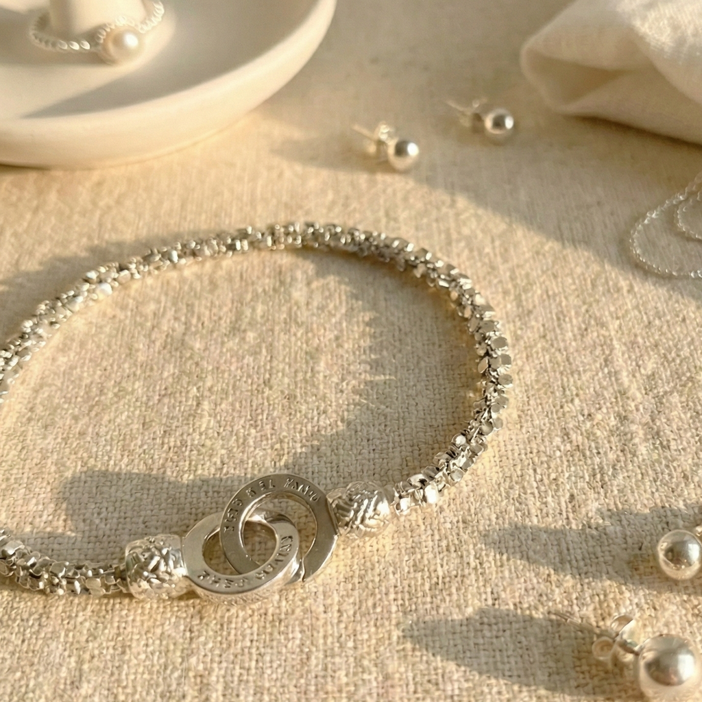 Eternal Link Bracelet