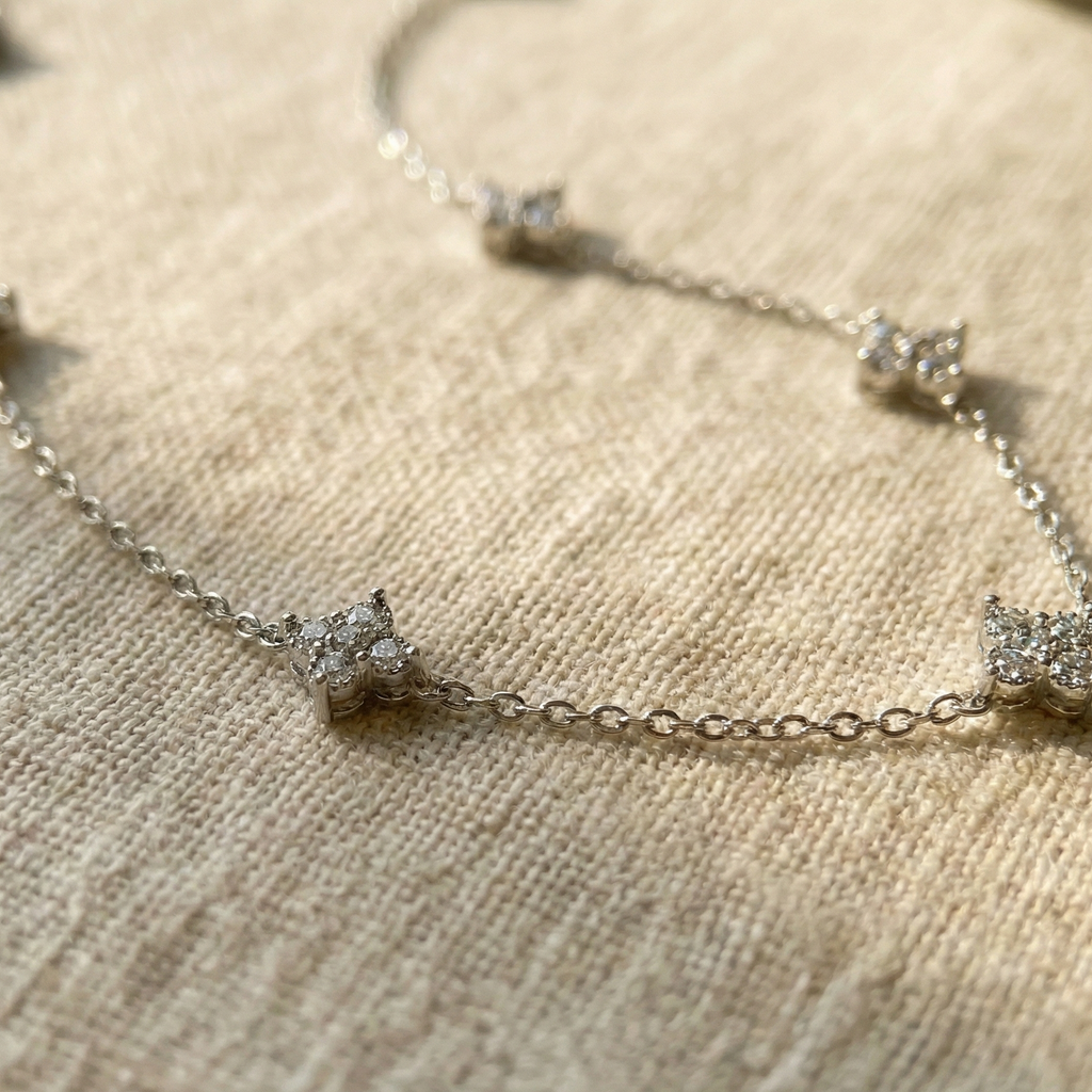 Gypsophila Necklace