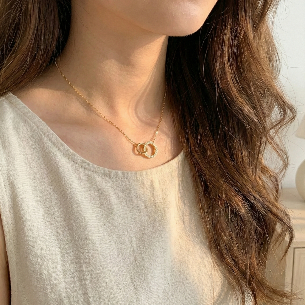 Interlocking Circle Necklace